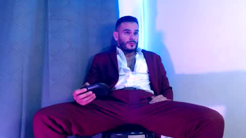 Esteban Fernandez online show from 18, 12, 2024