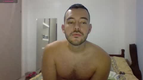 Esteban Reyes  independent model online show from 11, 11, 2025