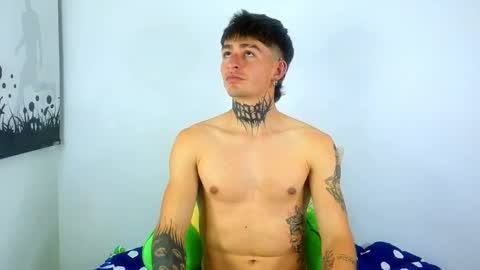 Snapshot of estebanchar_ chatting on 1, 3, 2025 Esteban independent model online show from 1, 3, 2025
