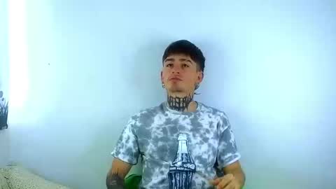 Snapshot of estebanchar_ chatting on 6, 3, 2025 Esteban independent model online show from 6, 3, 2025