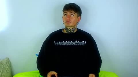 Snapshot of estebanchar_ chatting on 11, 3, 2025 Esteban independent model online show from 11, 3, 2025