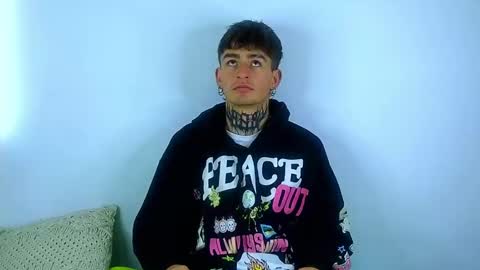Snapshot of estebanchar_ chatting on 12, 3, 2025 Esteban independent model online show from 12, 3, 2025