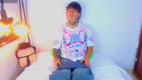 Snapshot of estebanchar_ chatting on 24, 9, 2025 Esteban independent model online show from 24, 9, 2025