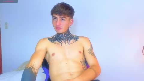 Esteban independent model online show from 12, 11, 2025