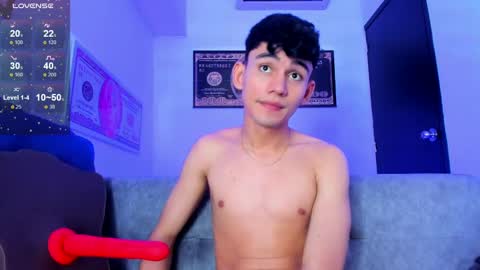 Esteban online show from 12, 1, 2025