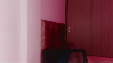 Snapshot of estefa1 chatting on 21, 11, 2025 estefa1 online show from 21, 11, 2025