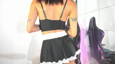 Snapshot of estefa_g chatting on 1, 10, 2025 Estefa G online show from 1, 10, 2025