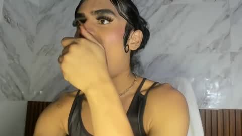 estefani robles online show from 21, 6, 2026