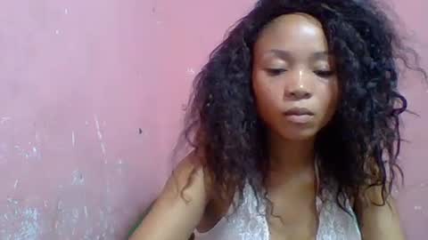 Snapshot of estelah20 chatting on 16, 10, 2025 estelah20 online show from 16, 10, 2025