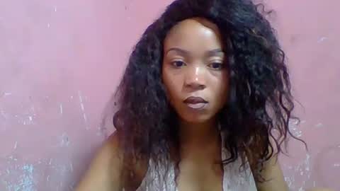 Snapshot of estelah20 chatting on 17, 10, 2025 estelah20 online show from 17, 10, 2025