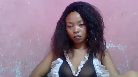 Snapshot of estelah20 chatting on 30, 10, 2025 estelah20 online show from 30, 10, 2025