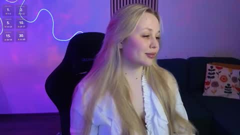 Estella online show from 23, 3, 2026