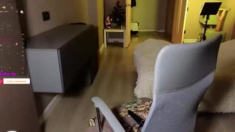 Snapshot of estelle_every chatting on 17, 1, 2026 Estelle online show from 17, 1, 2026