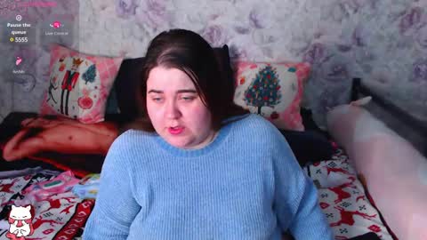 estelle_hicks online show from 5, 2, 2025