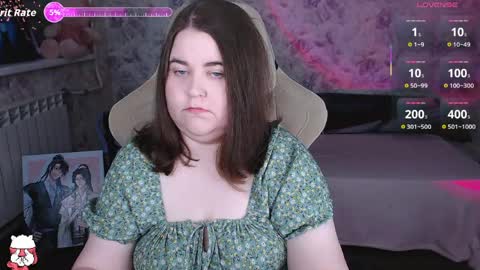 estelle_hicks online show from 6, 6, 2026