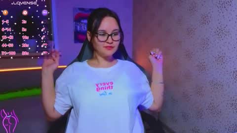 Snapshot of esterplayful chatting on 13, 9, 2025 EsterPlayful online show from 13, 9, 2025
