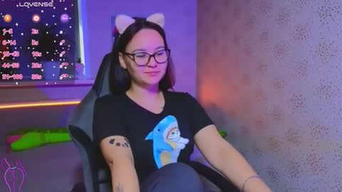 Snapshot of esterplayful chatting on 18, 9, 2025 EsterPlayful online show from 18, 9, 2025