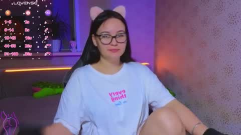 Snapshot of esterplayful chatting on 27, 9, 2025 EsterPlayful online show from 27, 9, 2025