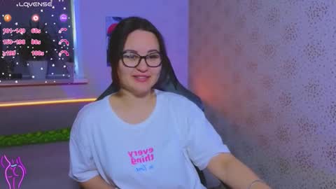 Snapshot of esterplayful chatting on 11, 10, 2025 EsterPlayful online show from 11, 10, 2025
