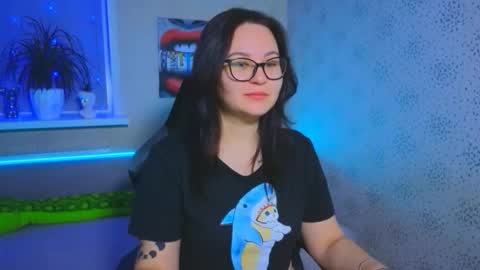 EsterPlayful online show from 23, 11, 2025