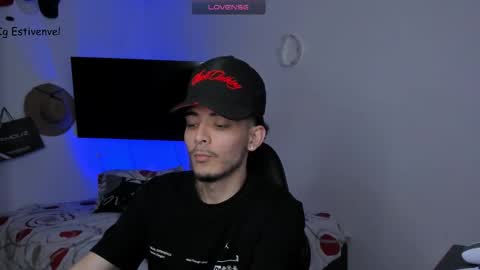 estivenvel online show from 6, 11, 2025