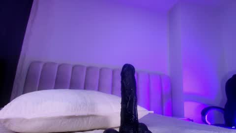 Estrella online show from 10, 11, 2025