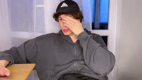 Alex online show from 19, 4, 2026