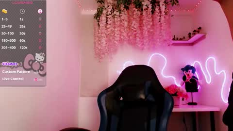 Moon online show from 15, 12, 2025