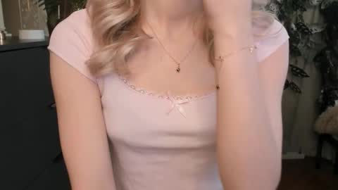 Natalie online show from 11, 3, 2026