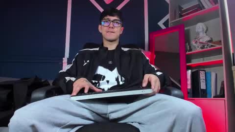 Etham online show from 24, 11, 2025