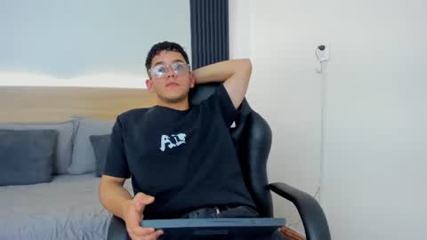 Snapshot of ethan_blake1 chatting on 9, 6, 2026 Ethan online show from 9, 6, 2026
