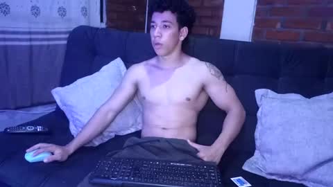 Ethan Noir online show from 30, 12, 2024