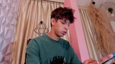 Snapshot of ethan_qop chatting on 8, 7, 2026 Ethan online show from 8, 7, 2026