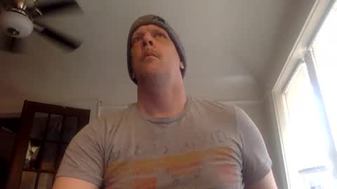 ethan_reilley online show from 19, 4, 2026