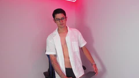 ETHAN SAI online show from 11, 1, 2025