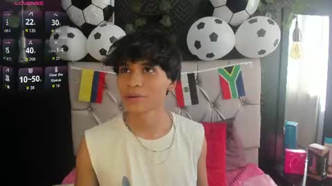 Snapshot of ethan_westt chatting on 1, 7, 2026 Ethan online show from 1, 7, 2026