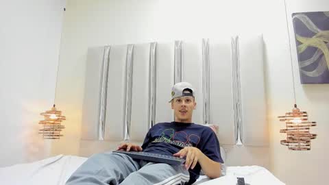 Snapshot of ethan_wolfe chatting on 2, 3, 2026 Mauricio Marin Antia online show from 2, 3, 2026