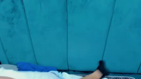 ethanlowell online show from 18, 2, 2025