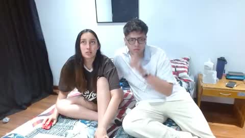 ethan and eve online show from 19, 1, 2026