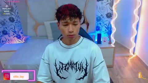 Snapshot of ette_tay chatting on 9, 10, 2025 ette online show from 9, 10, 2025