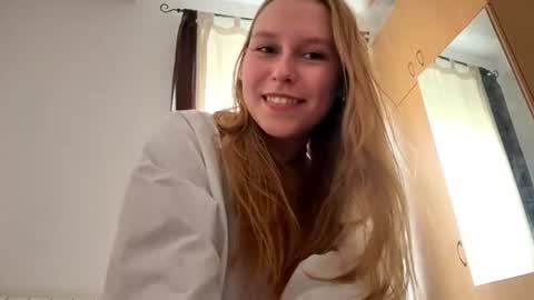 Snapshot of eugenierickel chatting on 9, 6, 2026 Alice online show from 9, 6, 2026