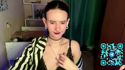 Snapshot of eunabiddlecome chatting on 23, 4, 2026 Kate online show from 23, 4, 2026