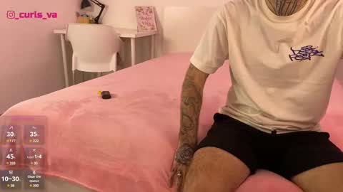 Snapshot of eva_curl chatting on 7, 1, 2025 Hi were Eva and David online show from 7, 1, 2025