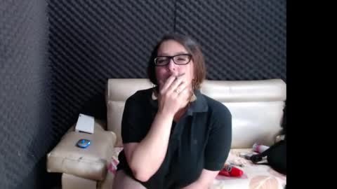 eva online show from 17, 4, 2026