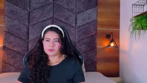 Snapshot of eva_daemon chatting on 9, 7, 2026 EVA DAEMON online show from 9, 7, 2026