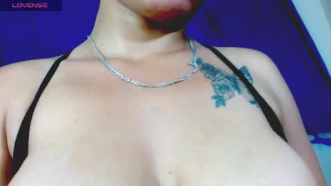 Snapshot of eva_hoot1 chatting on 29, 4, 2026 EVA online show from 29, 4, 2026