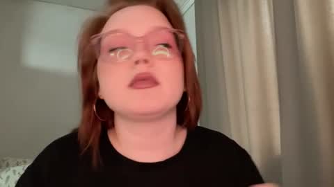 Snapshot of eva_kittenn chatting on 2, 7, 2026 eva_kittenn online show from 2, 7, 2026