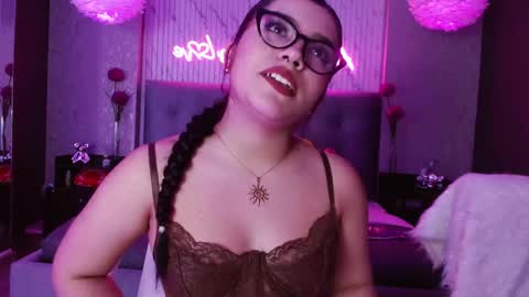 Snapshot of eva_lingus chatting on 7, 3, 2026 Eva online show from 7, 3, 2026