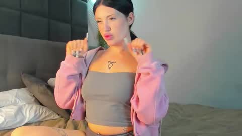 Eva online show from 25, 11, 2025