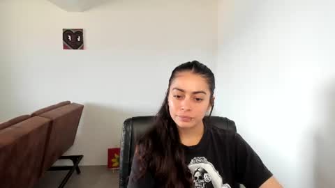 Snapshot of eva_monn chatting on 31, 7, 2026 eva_monn online show from 31, 7, 2026